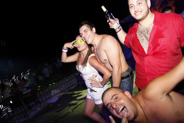 All White Night - Bob sinclar night @ C flow